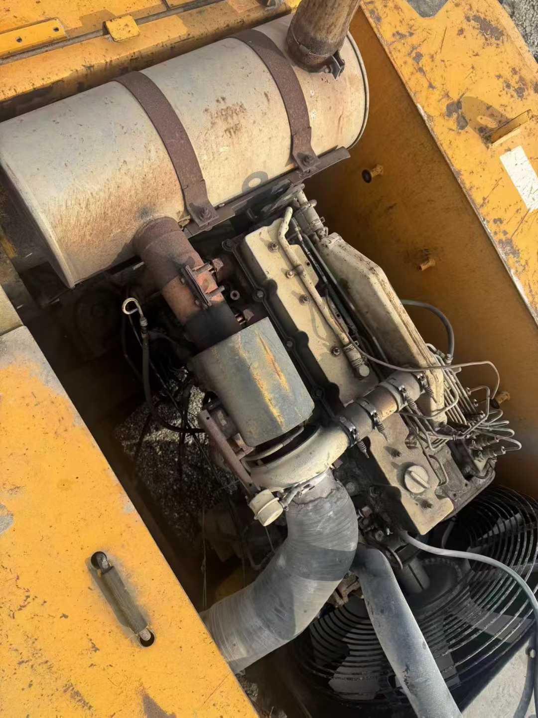 Used Hyundai HX305L Excavator 2016 Model / 3