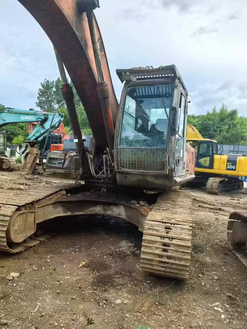 Used Hitachi ZW250 Excavator 2016 Model / 6