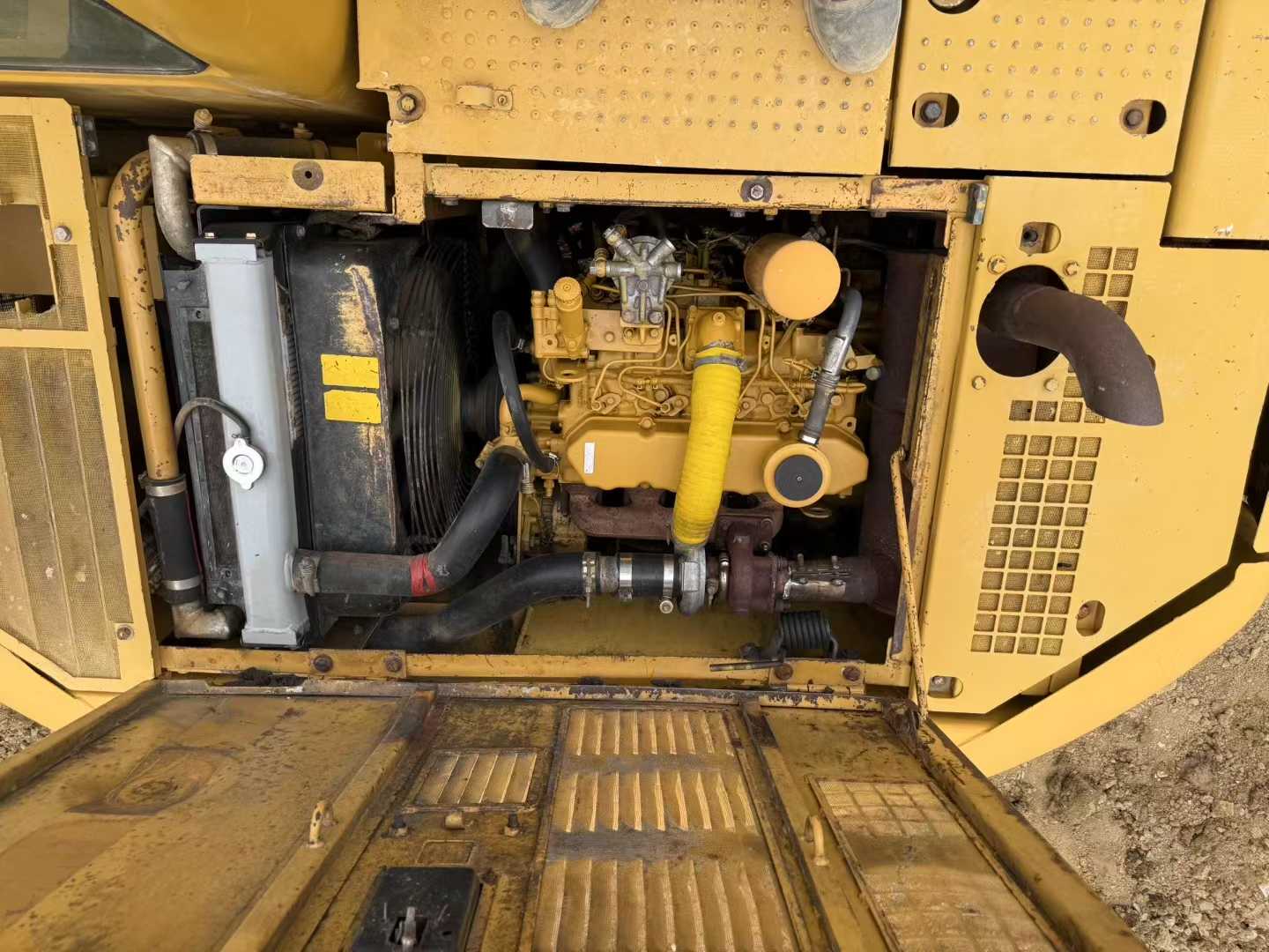 Used Caterpillar 311 Excavator 2016 Model / 8