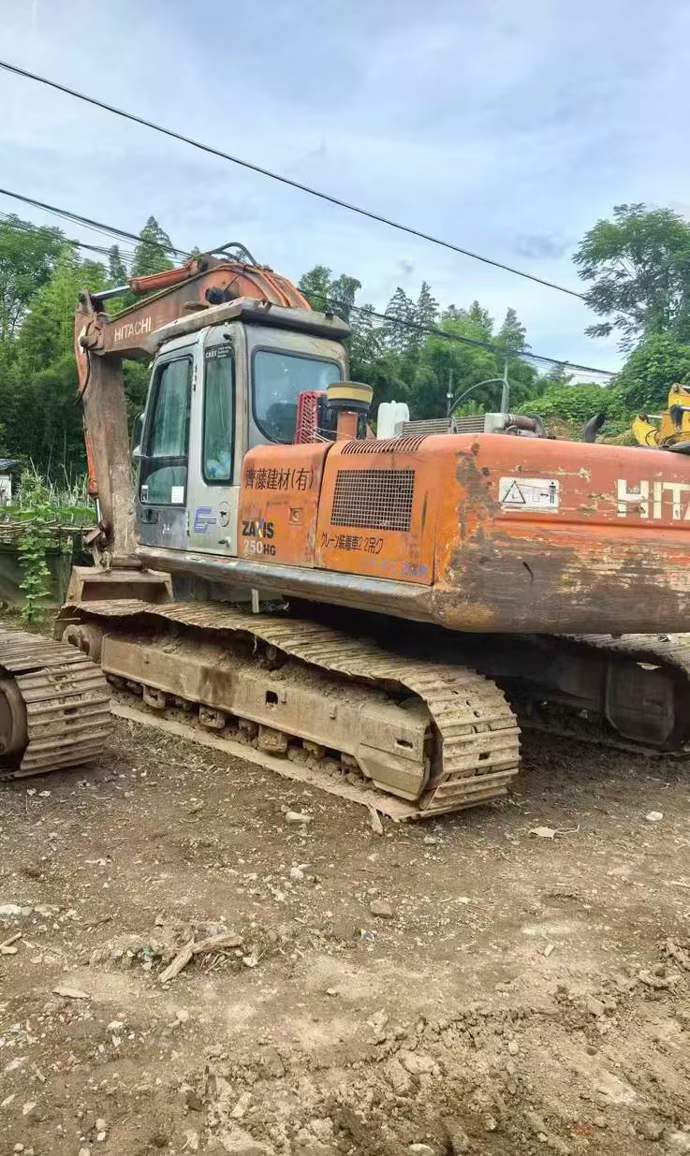 Used Hitachi ZW250 Excavator 2016 Model / 2
