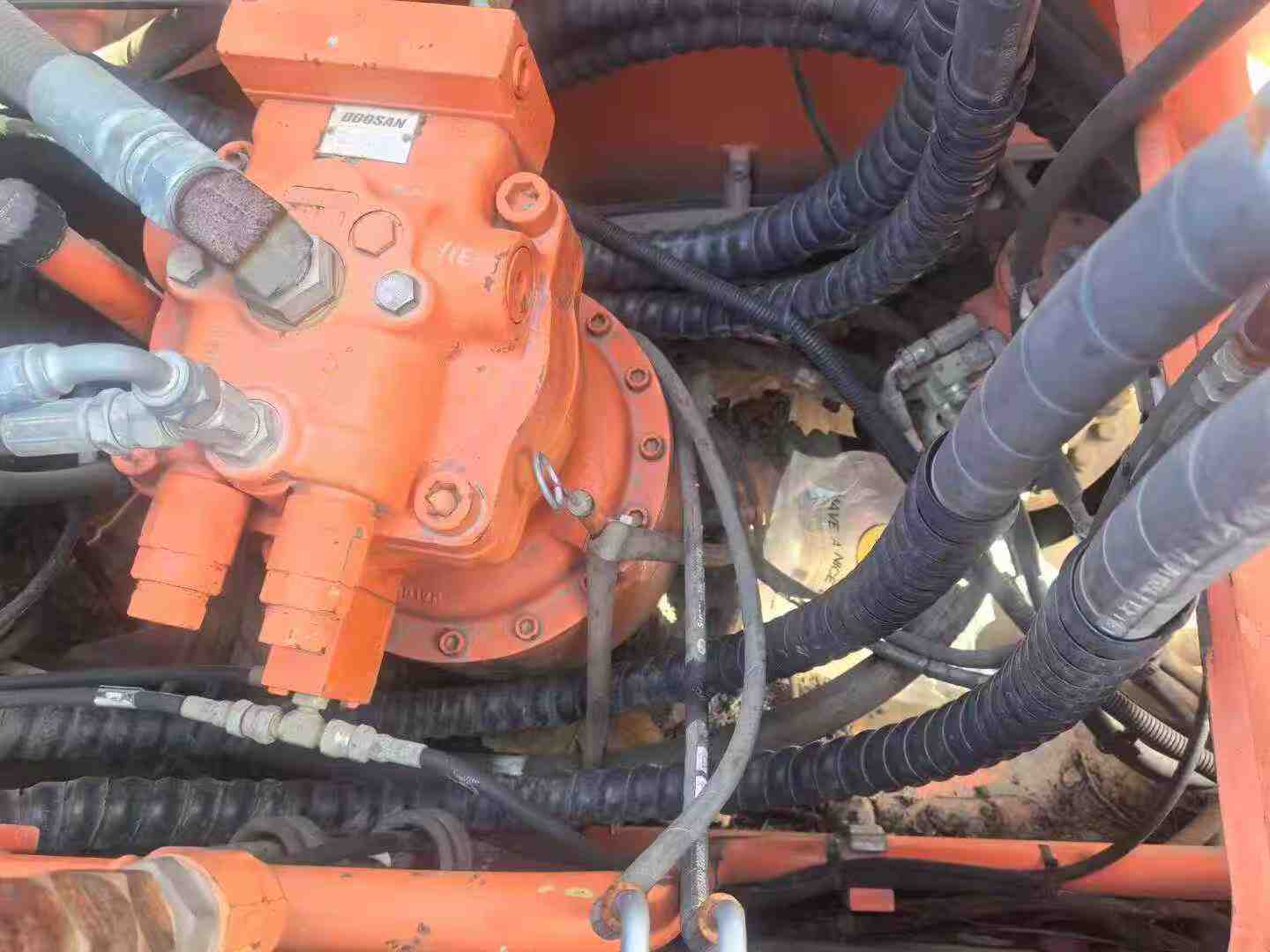 Buy Doosan DH210W-7 Used Excavator / 2 Used Doosan DH210W-7 Excavator 2016 Model / 2