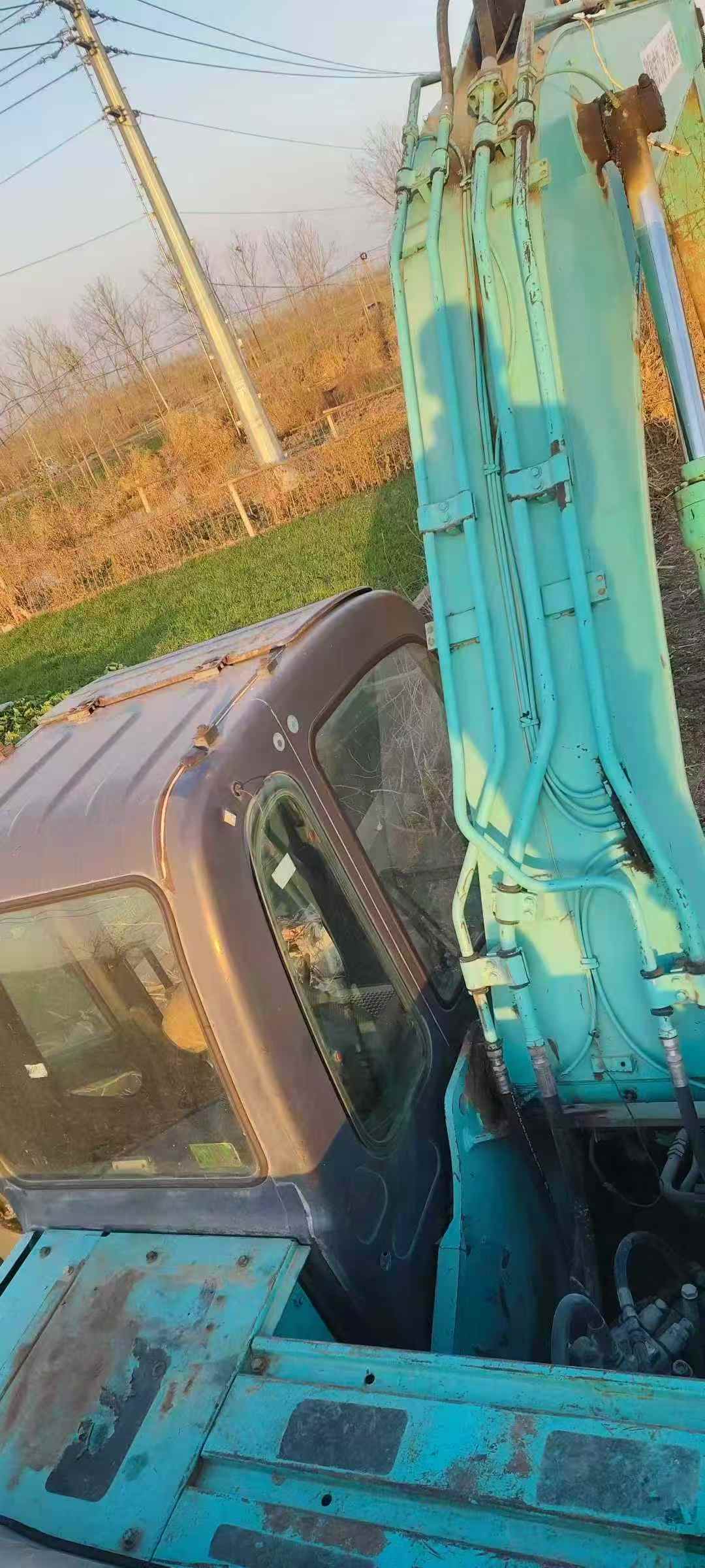 Used Kobelco SK200 Excavator 2016 Model / 5