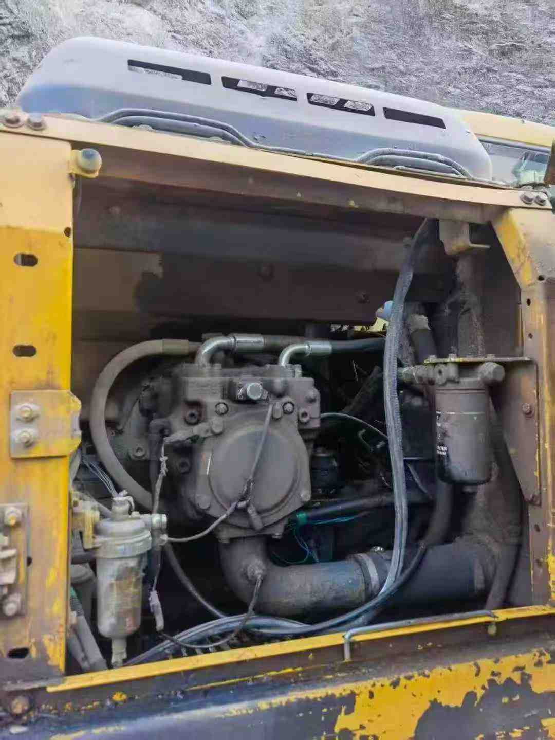 Used Komatsu PC60 Excavator 2016 Model / 4