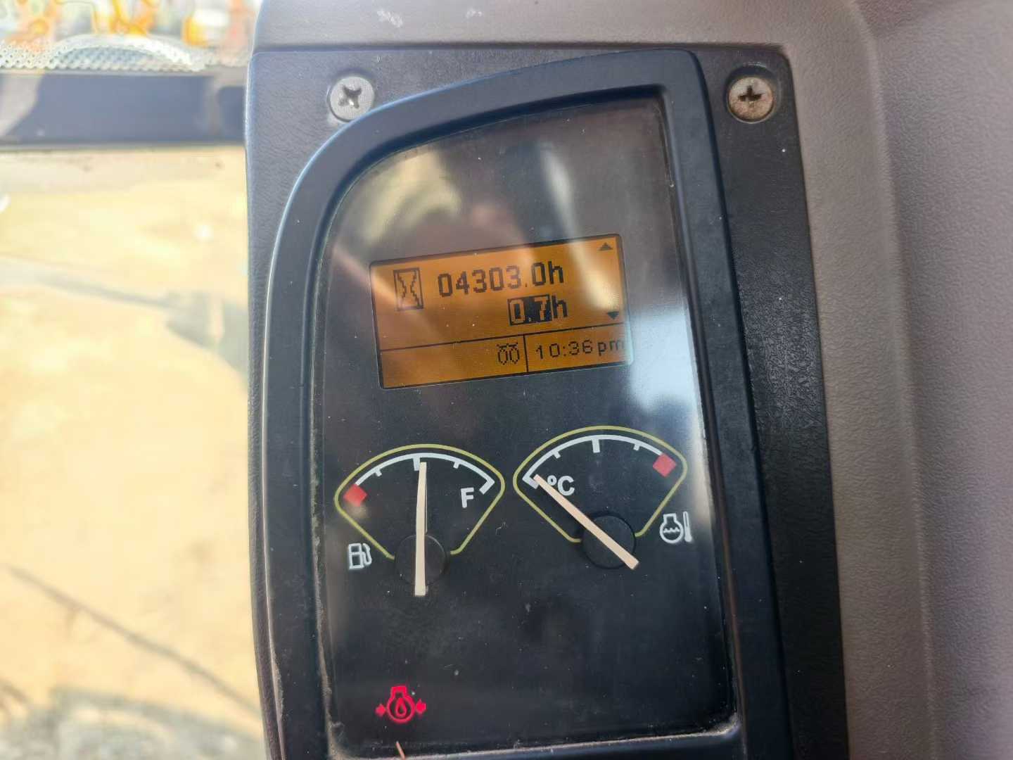 Used Volvo EC75DAG Excavator 2020 Model / 8