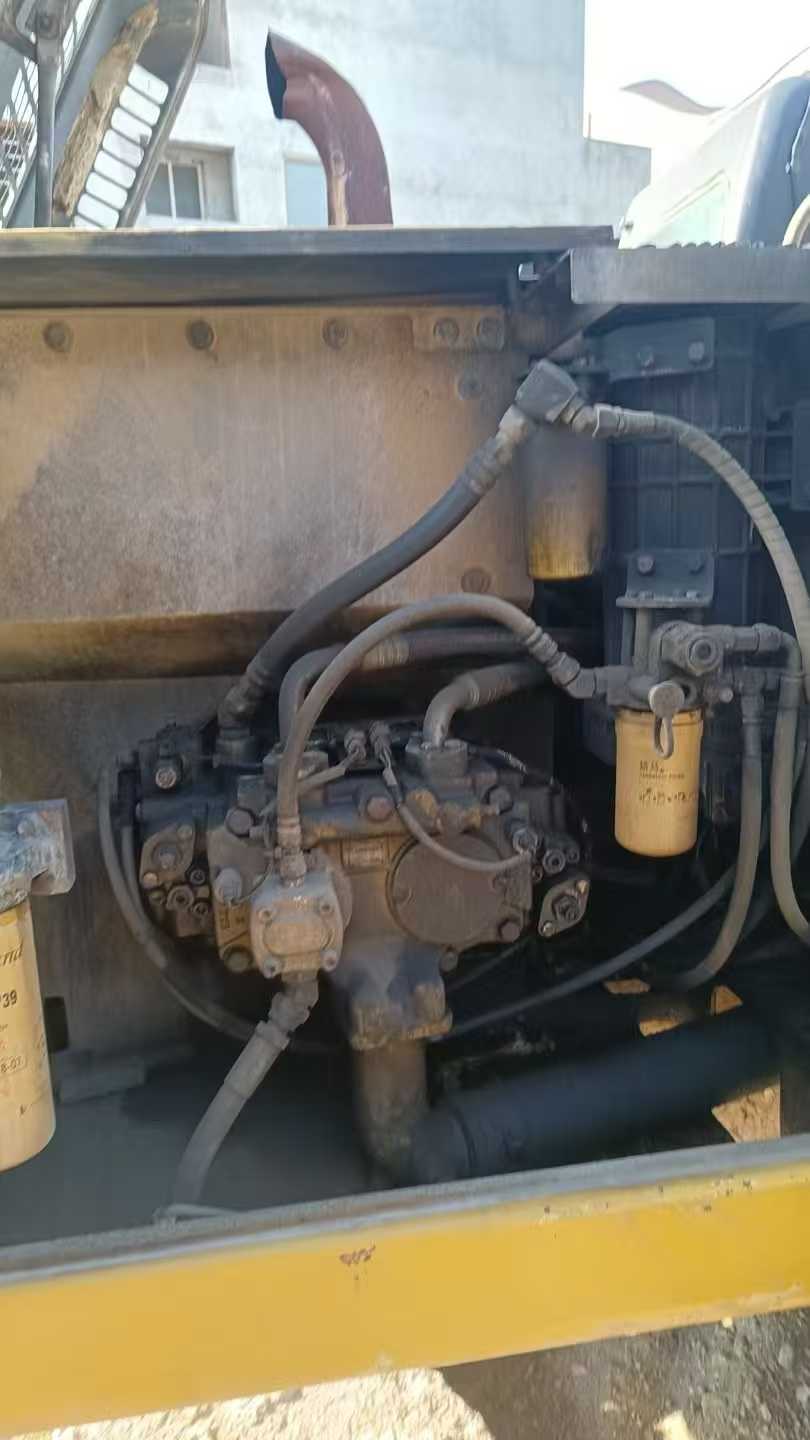 Used Caterpillar 320D Excavator 2012 Model / 7