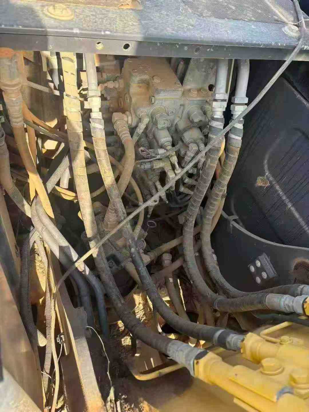 Buy Sumitomo SH130-6 Used Excavator / 6 Used Sumitomo SH130-6 Excavator 2018 Model / 6