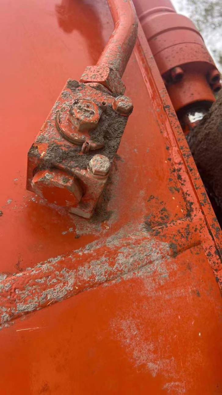 Used Hitachi ZAXIS200 Excavator 2021 Model / 4