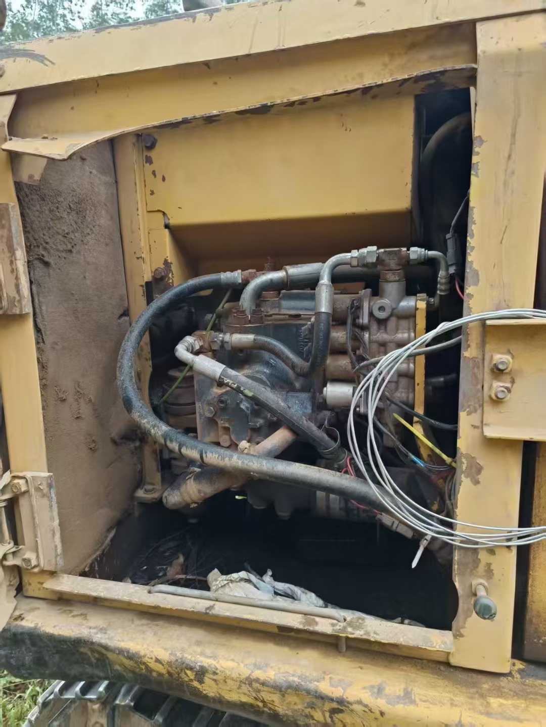 Used Komatsu PC120-6E Excavator 2016 Model / 6