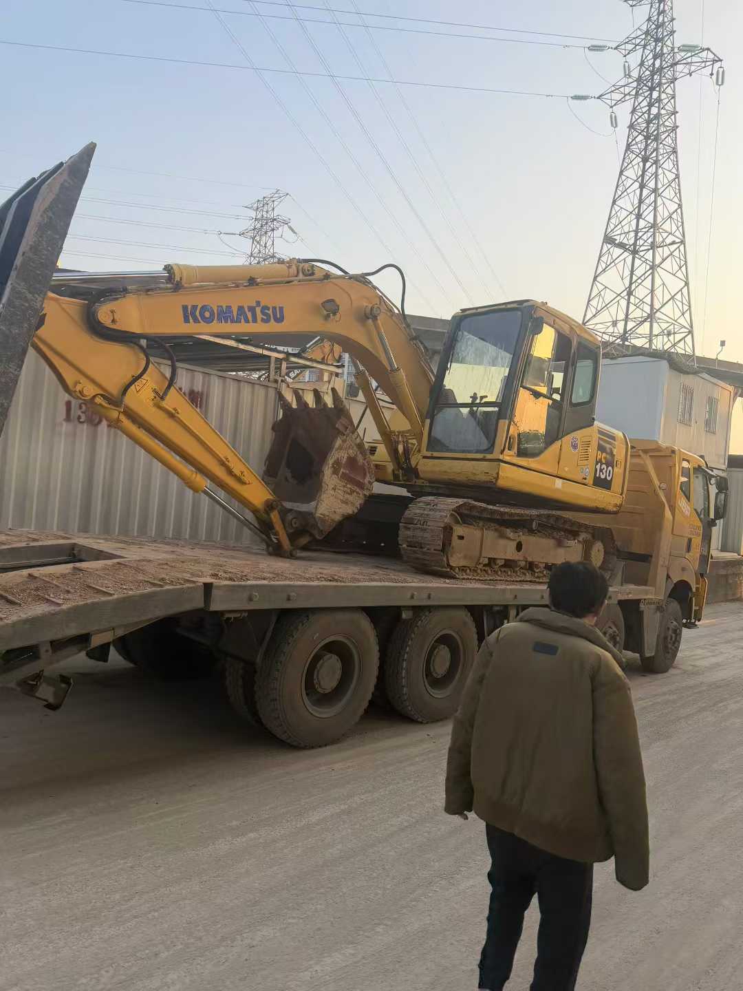 Used Komatsu PC110-7 Excavator 2016 Model / 3