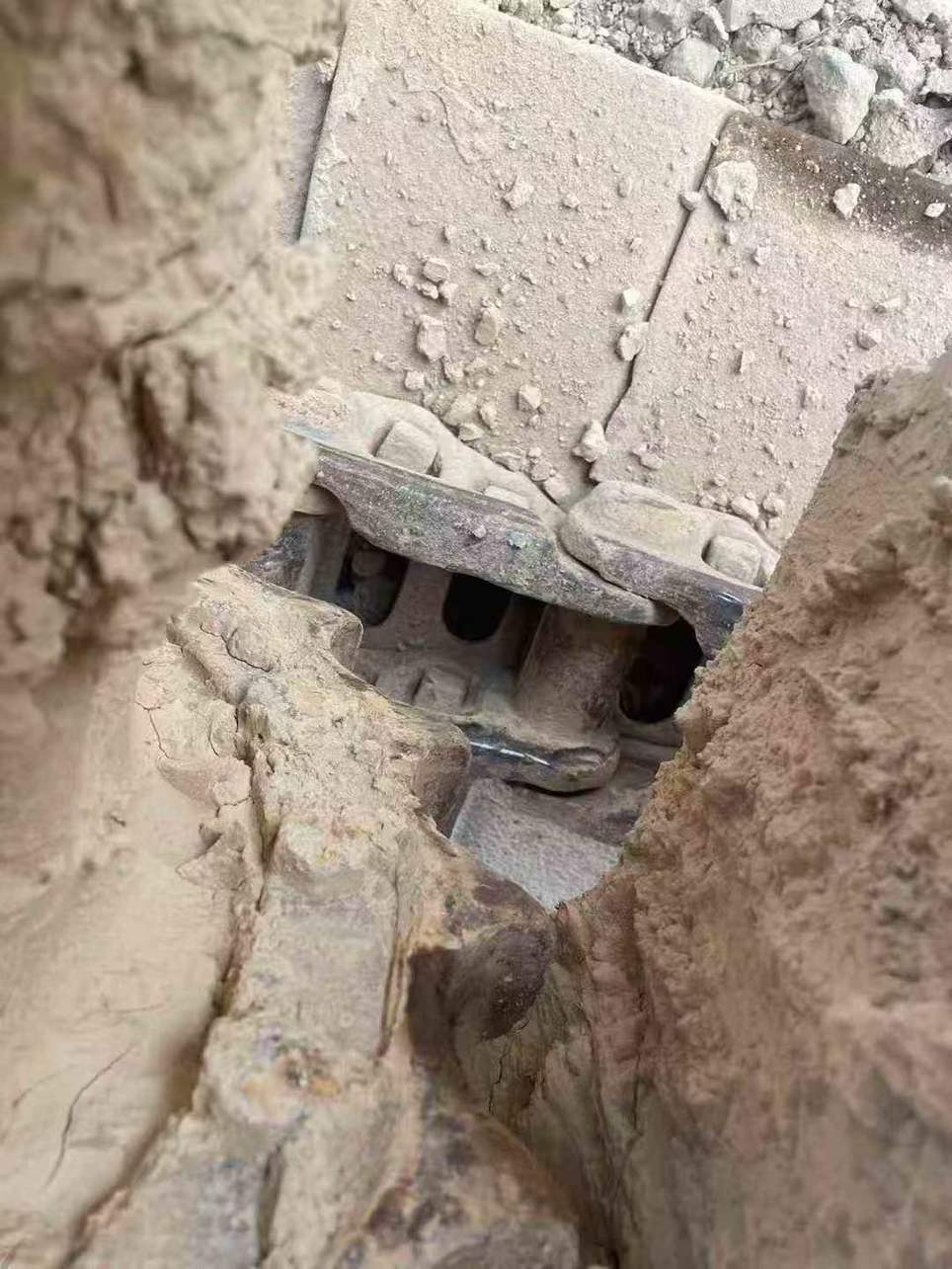 Used Komatsu PW200-7 Excavator 2016 Model / 8