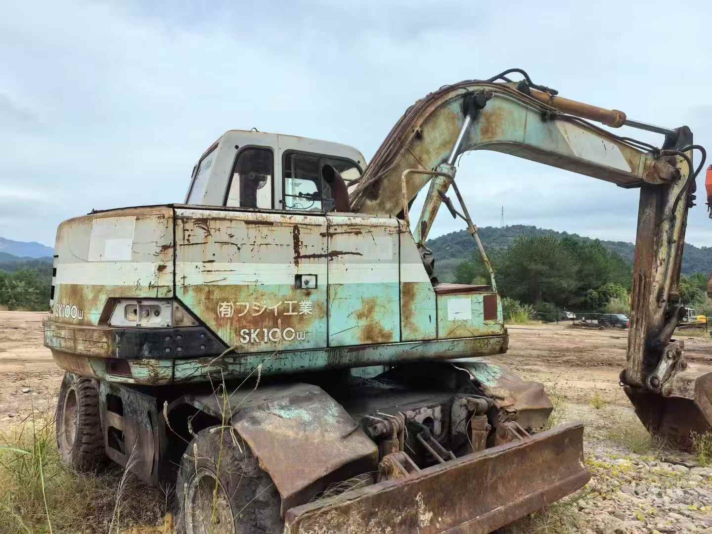 Used Kobelco SK100 Excavator 2016 Model / 2