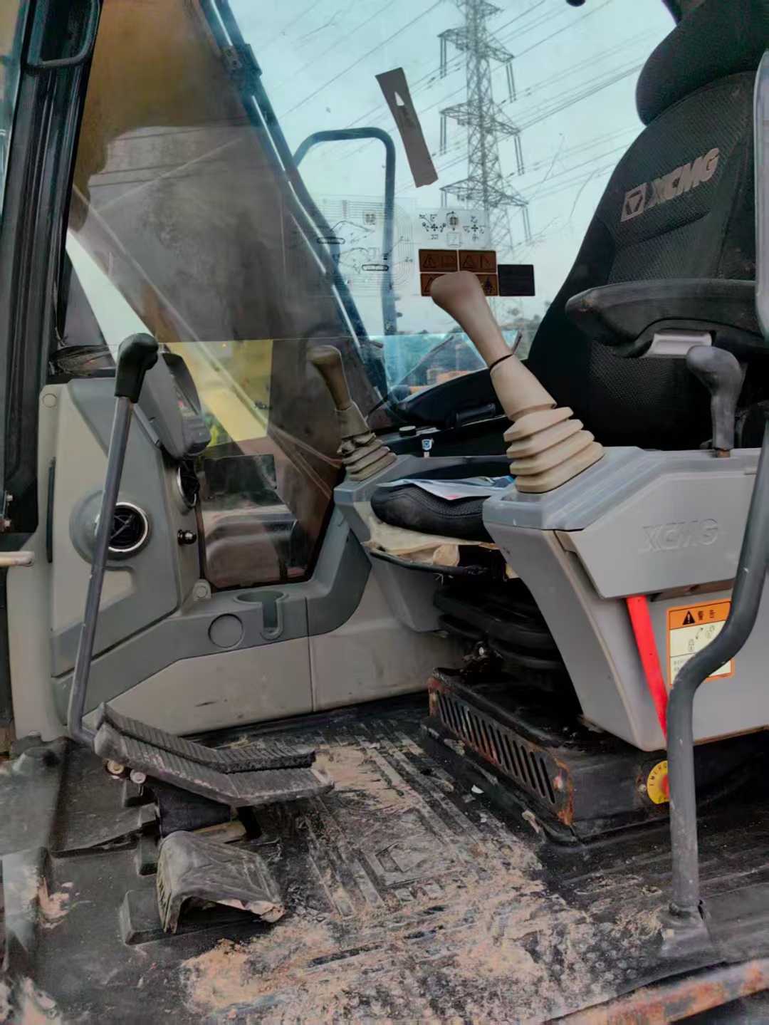 Used XCMG XE135GA Excavator 2018 Model / 4