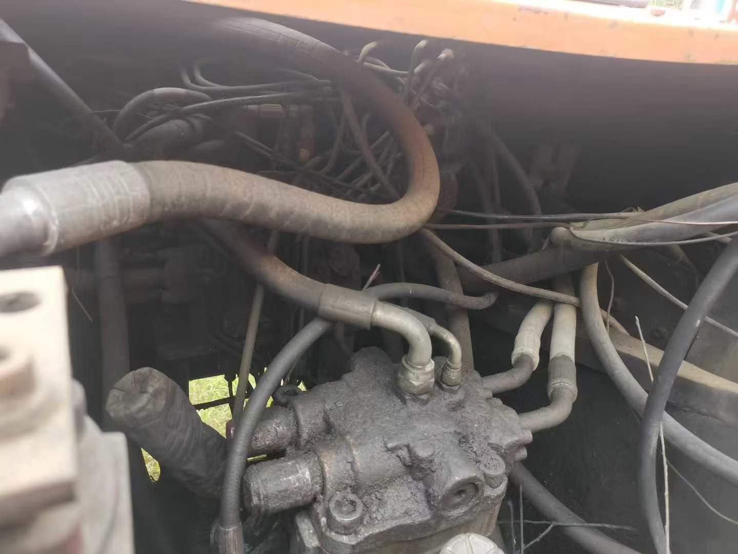 Used Hitachi ZX230-6 Excavator 2016 Model / 2