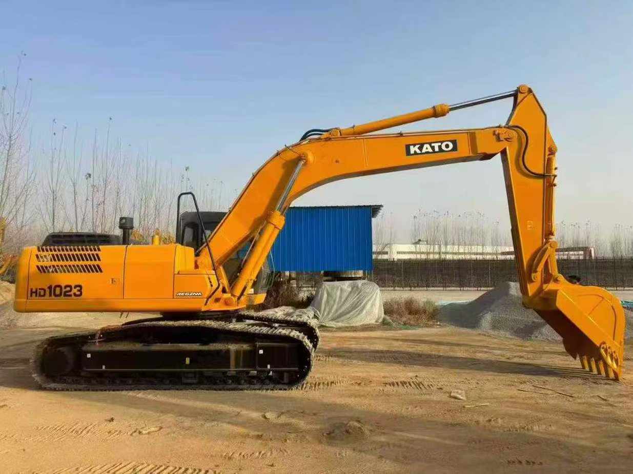 Used Kato HD1023 Excavator 2022 Model / 2