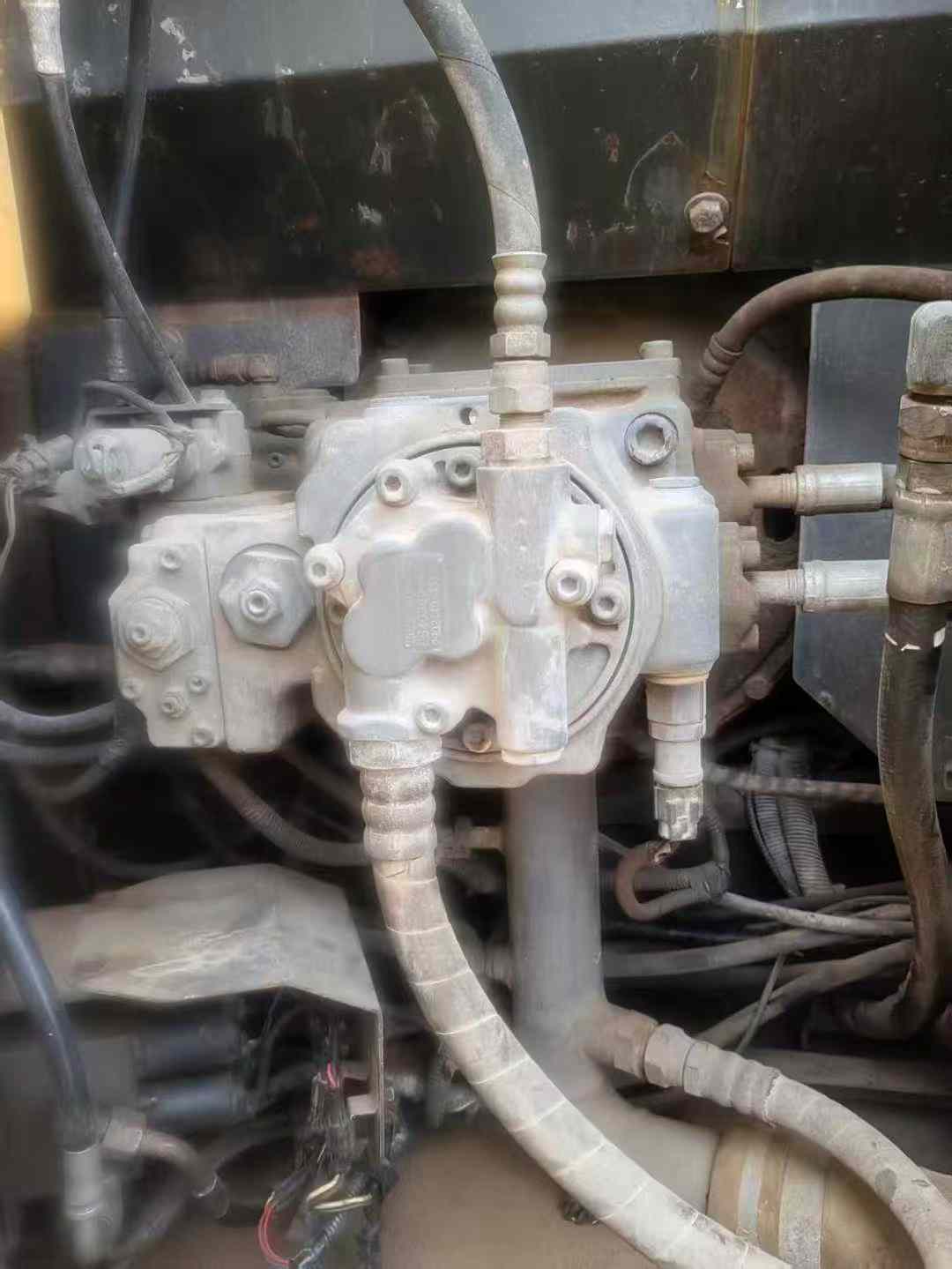 Buy Sumitomo SH120 Used Excavator / 4 Used Sumitomo SH120 Excavator 2016 Model / 4