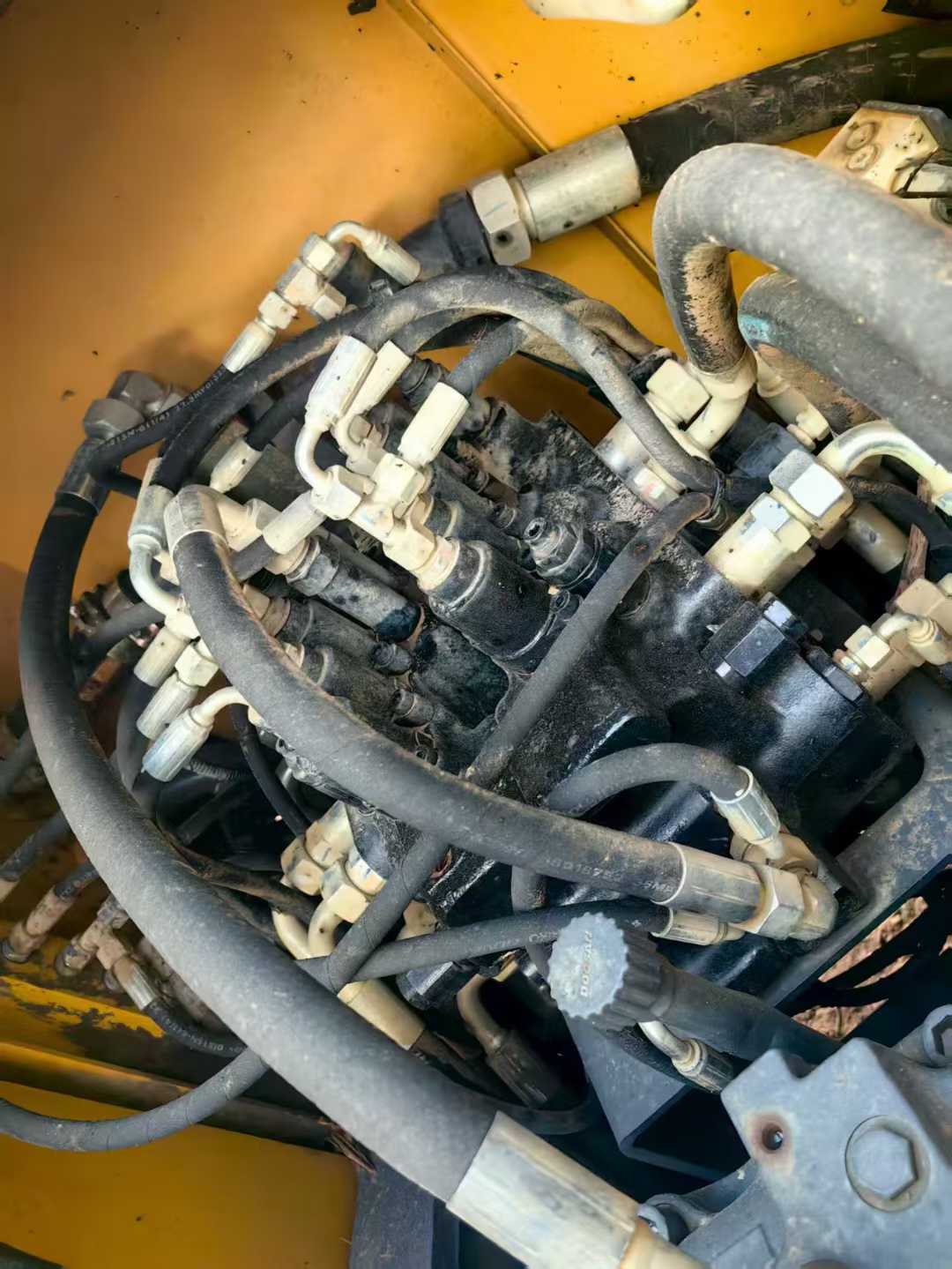 Used XCMG XE135GA Excavator 2018 Model / 5