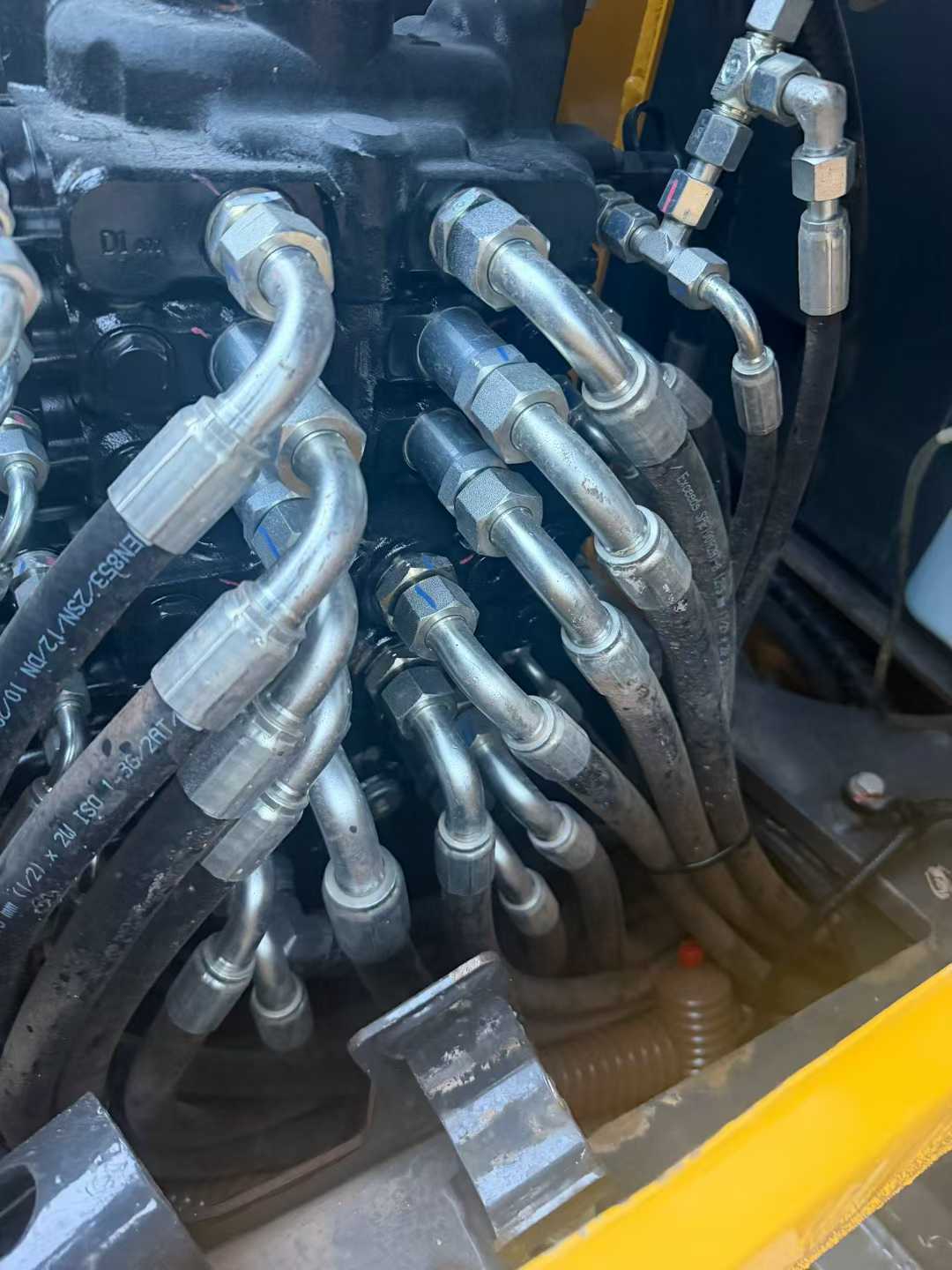 Used XCMG XE60 Excavator 2023 Model / 9