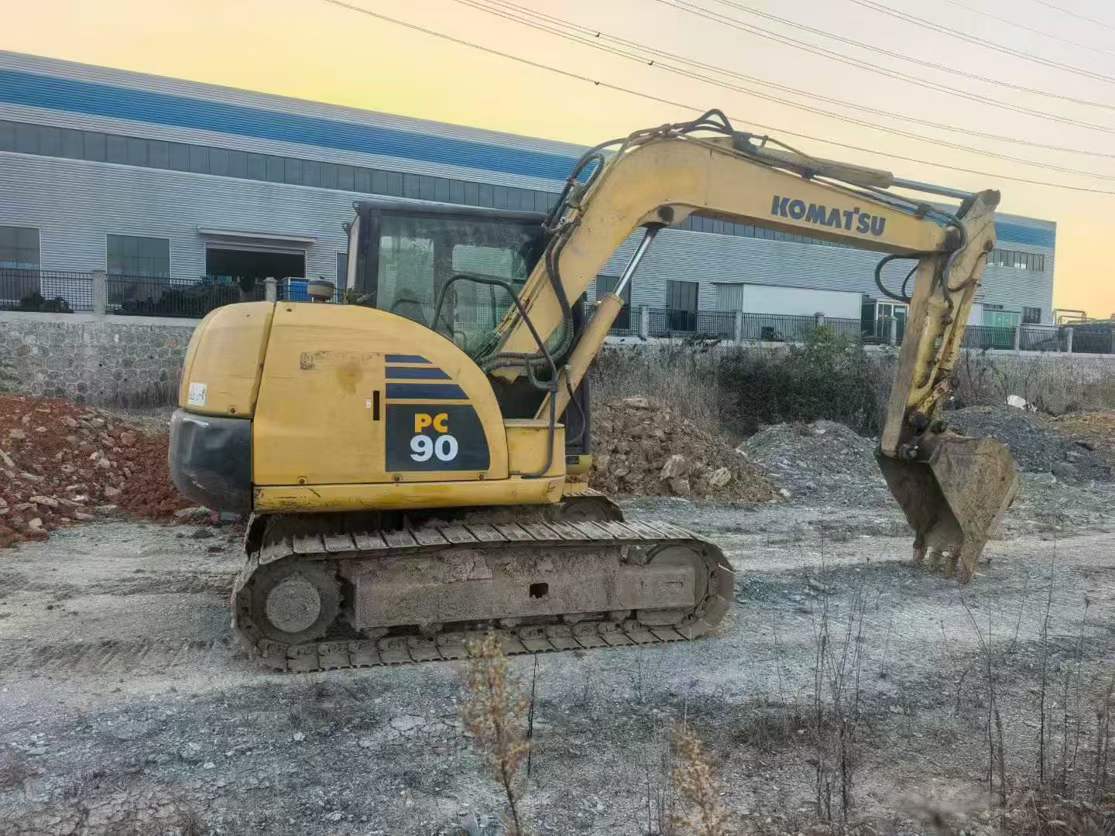 Used Komatsu PC60-8 Excavator 2016 Model / 2