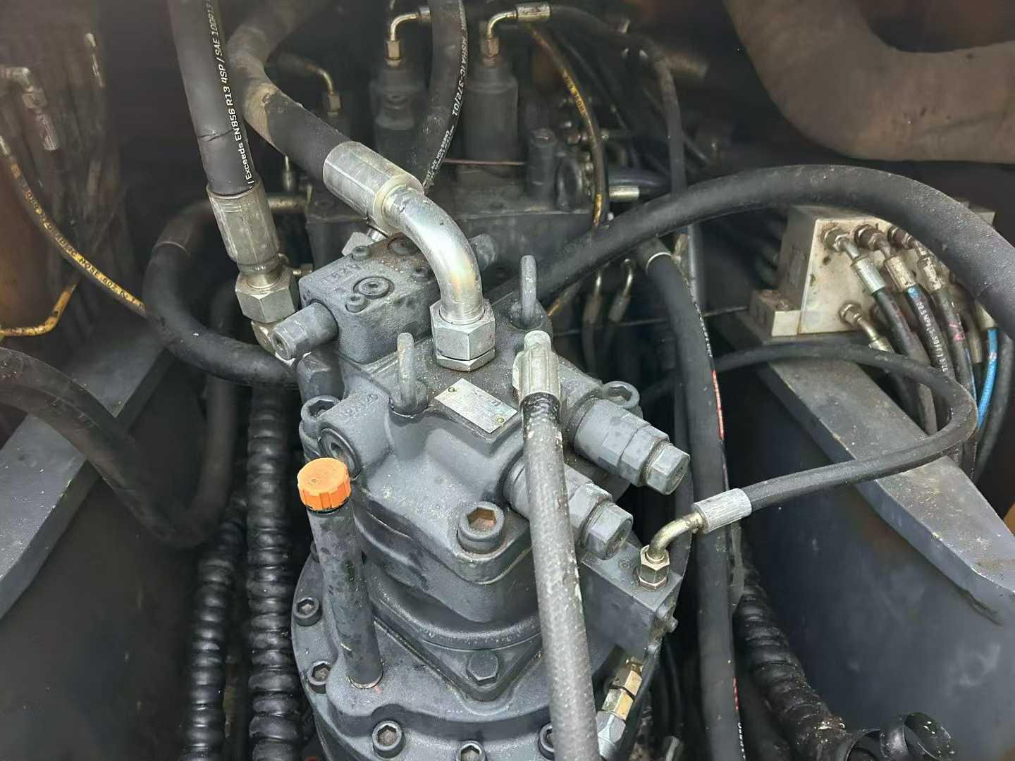 Buy XCMG LW200 Used Excavator / 5 Used XCMG LW200 Excavator 2017 Model / 5