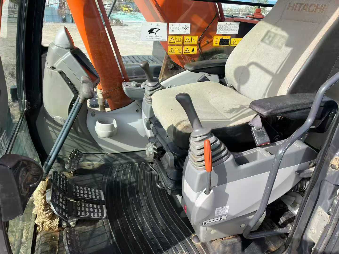 Used Hitachi ZX60 Excavator 2017 Model / 4