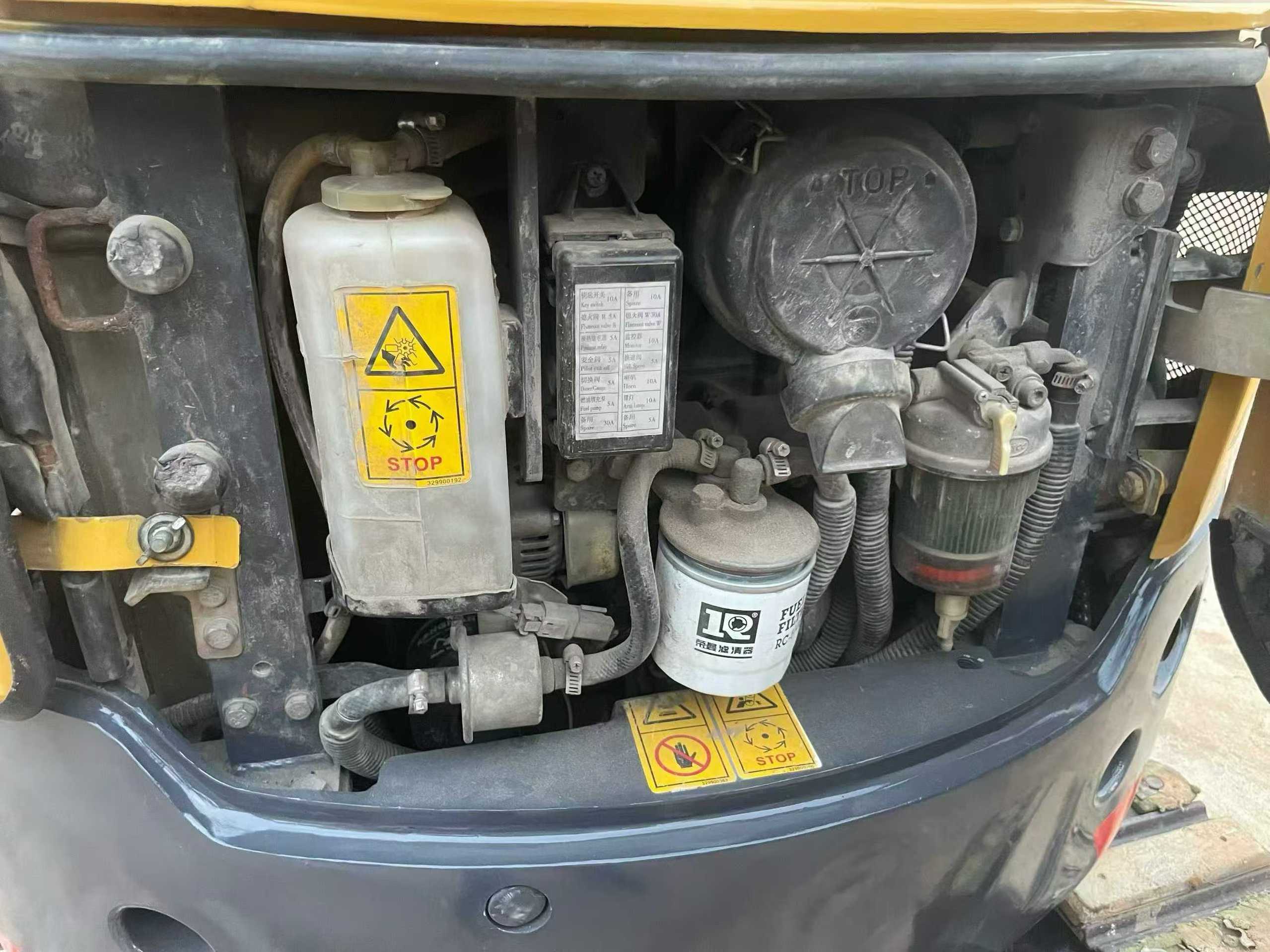 Used XCMG XE15U Excavator 2020 Model / 7