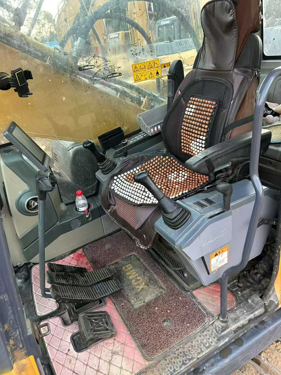 Buy XCMG LW200 Used Excavator / 6 Used XCMG LW200 Excavator 2017 Model / 6