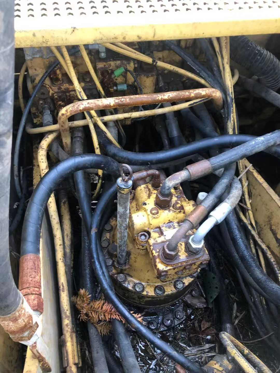 Used Sumitomo SH200 Excavator 2016 Model / 4