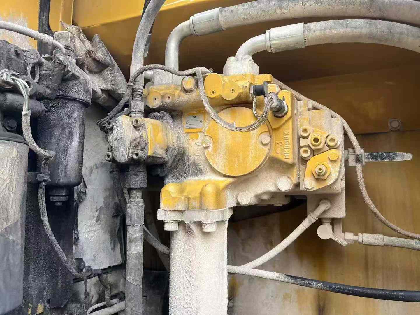 Used Caterpillar 330L Excavator 2018 Model / 5