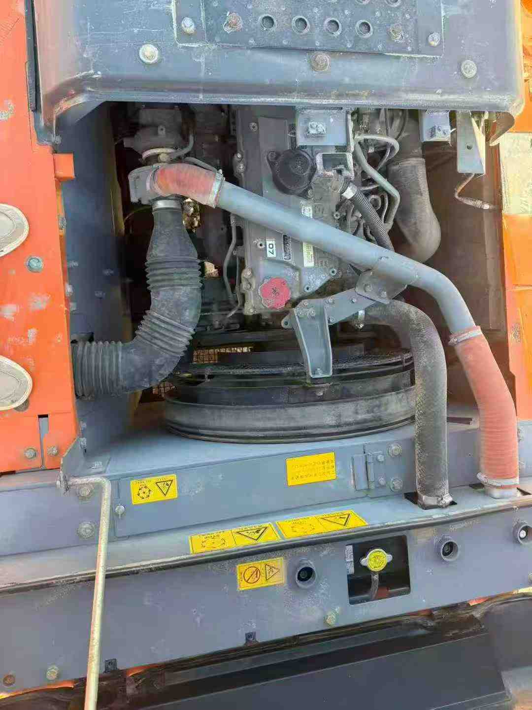 Used Hitachi ZAXIS200 Excavator 2016 Model / 4