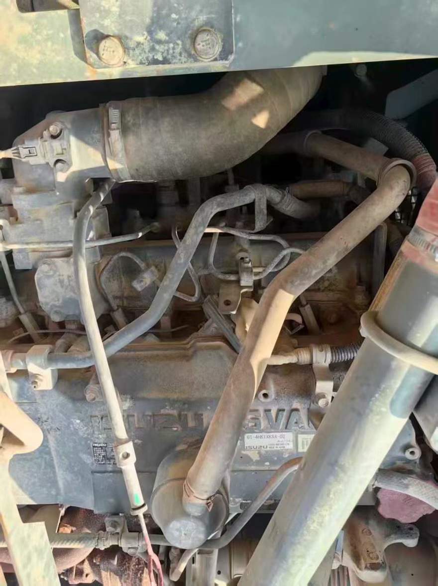 Used Hitachi ZAXIS200 Excavator 2021 Model / 8