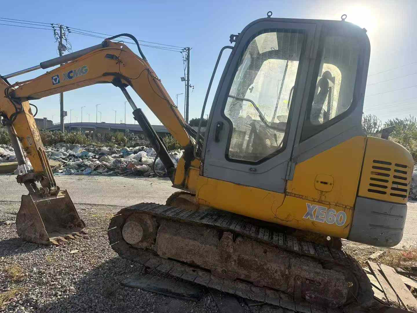 Used XCMG XE60 Excavator 2016 Model / 4