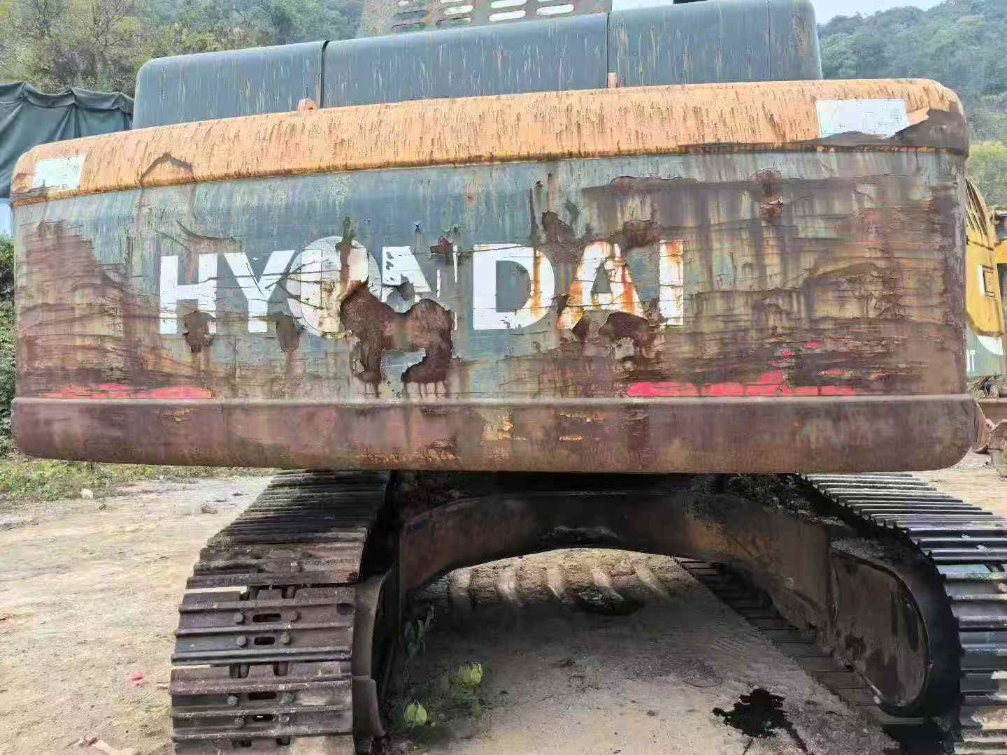 Used Hyundai R385LC-9T Excavator 2016 Model / 3