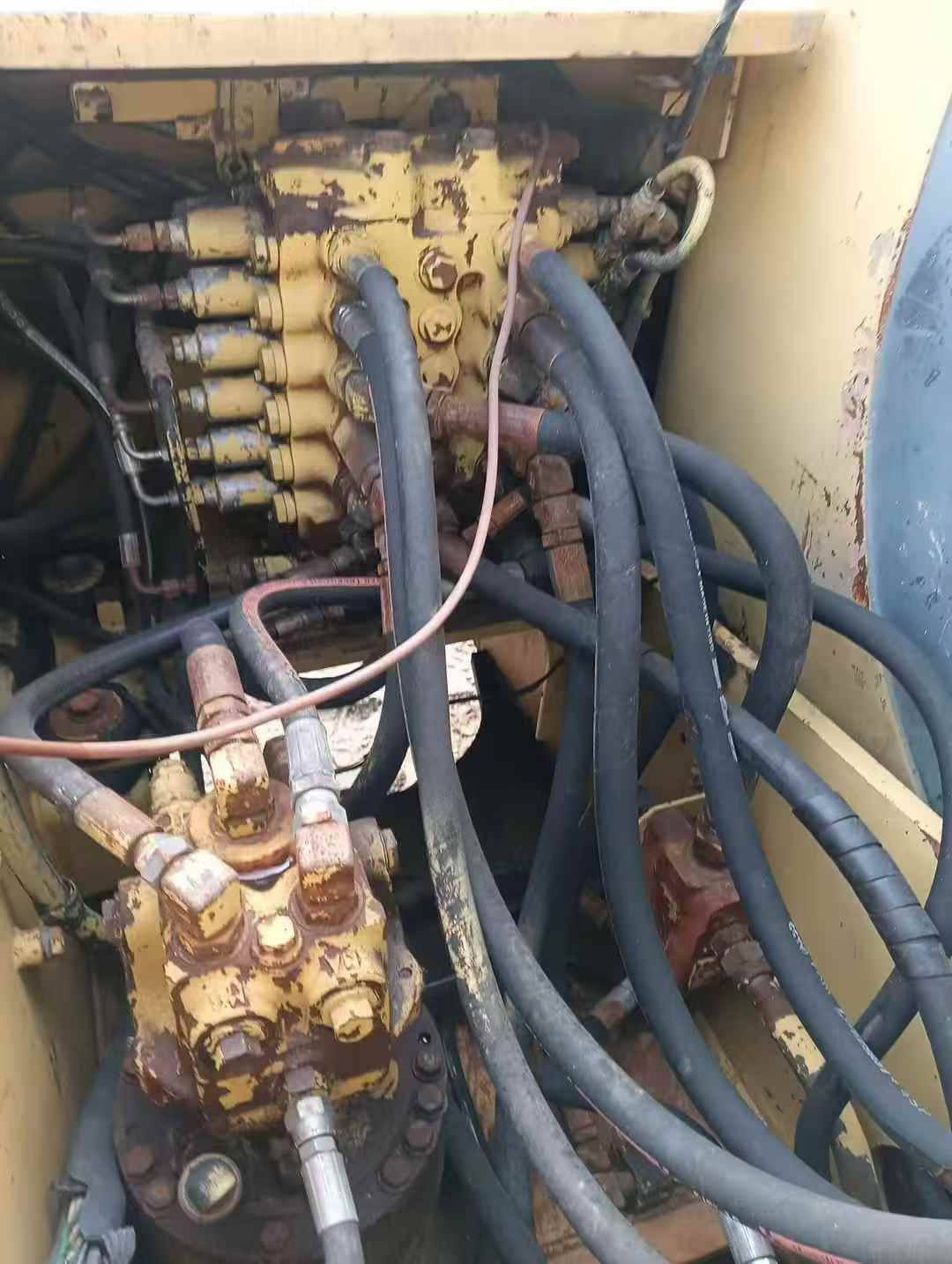 Used Komatsu PW100 Excavator 2016 Model / 5