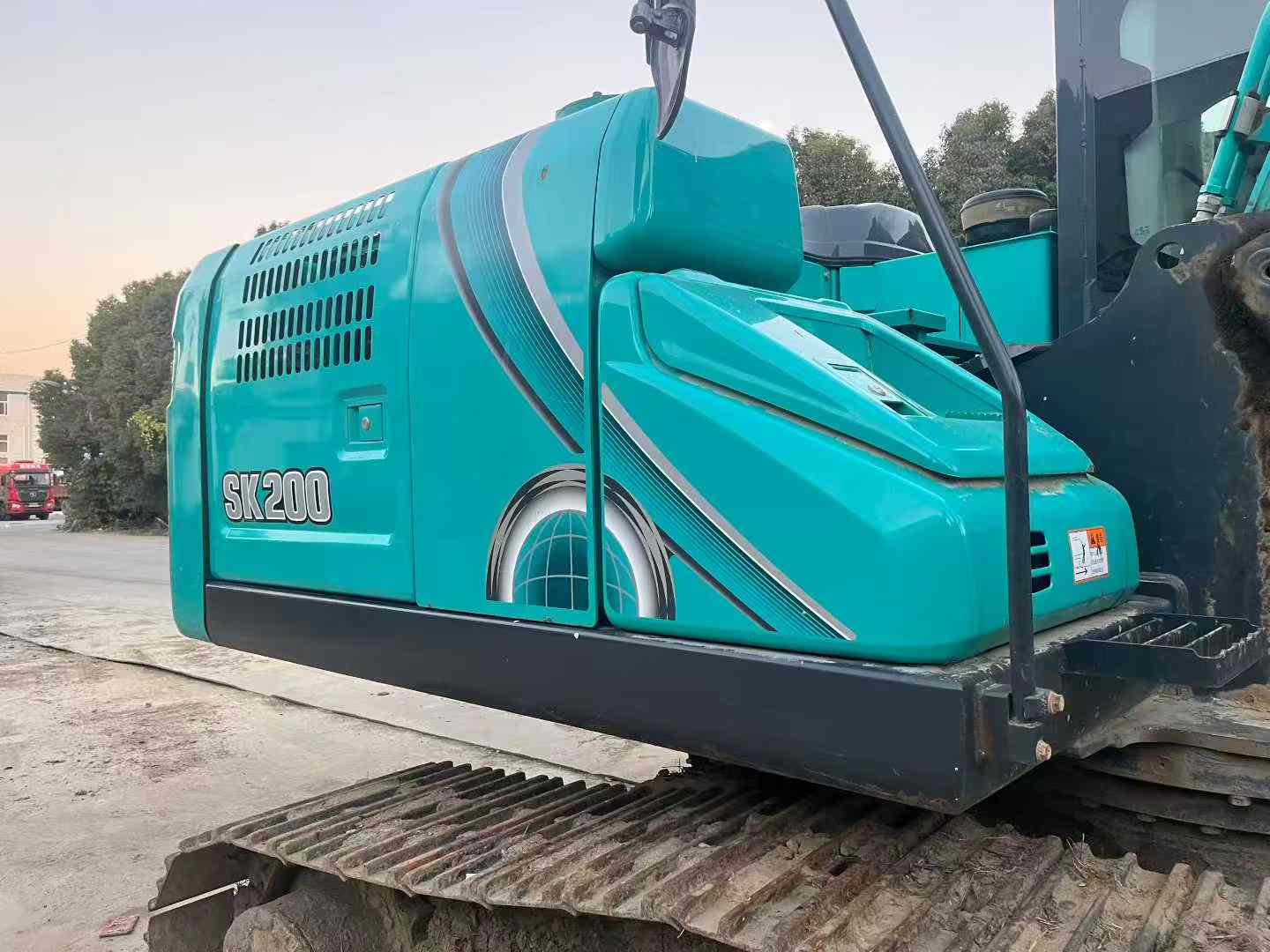 Used Kobelco SK200 Excavator 2023 Model / 3