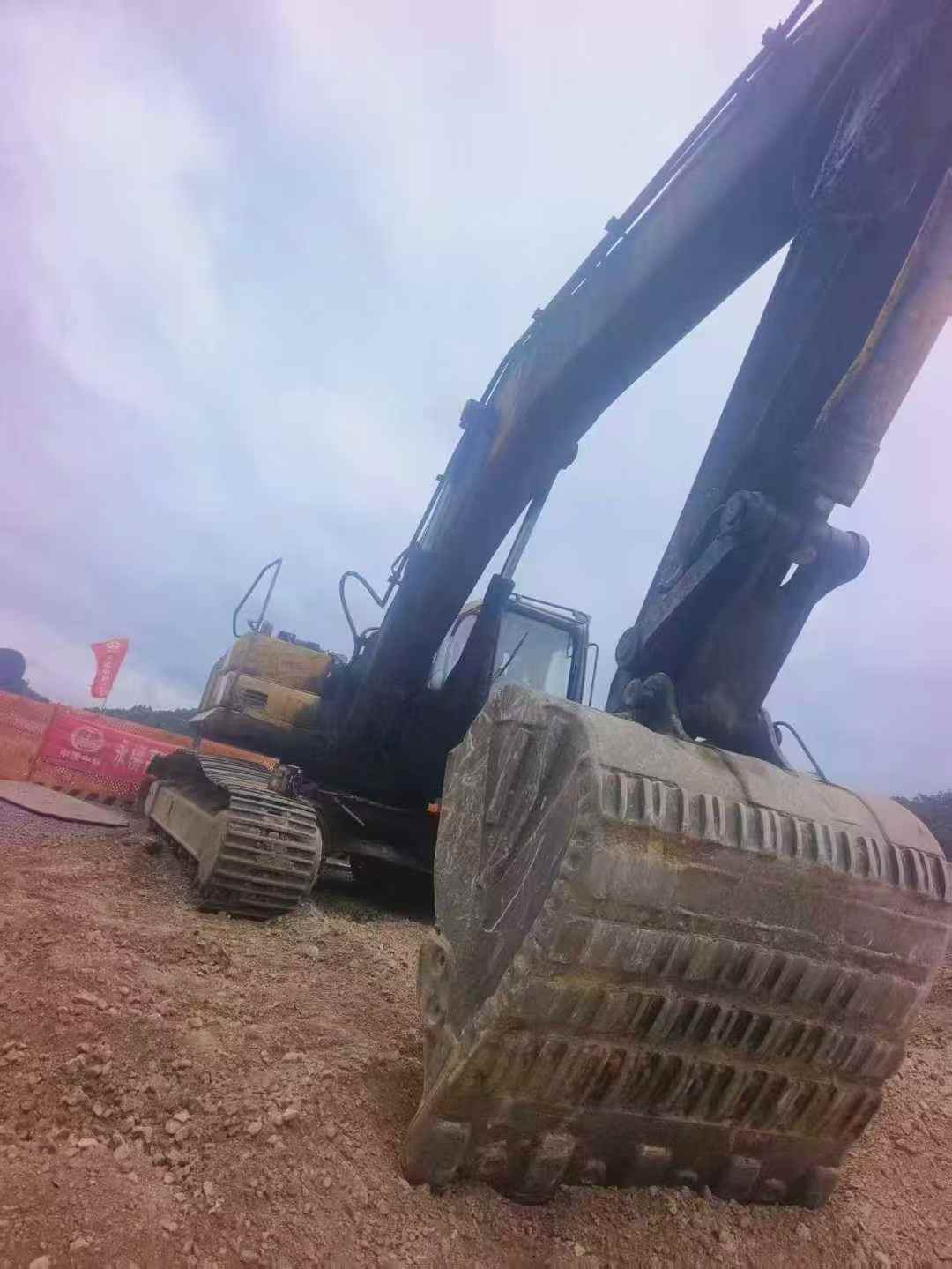 Used Komatsu PC60-7 Excavator 2016 Model / 3