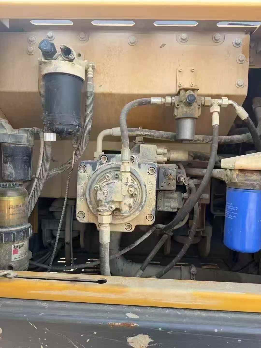 Used XCMG XE205GH Excavator 2020 Model / 4