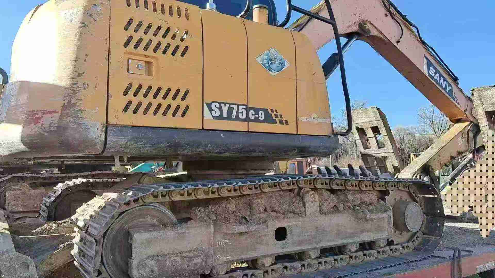 Used Sany SY75 Excavator 2013 Model / 3