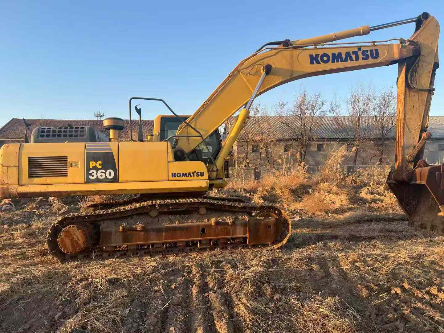 Used Komatsu PC60 Excavator 2017 Model / 2