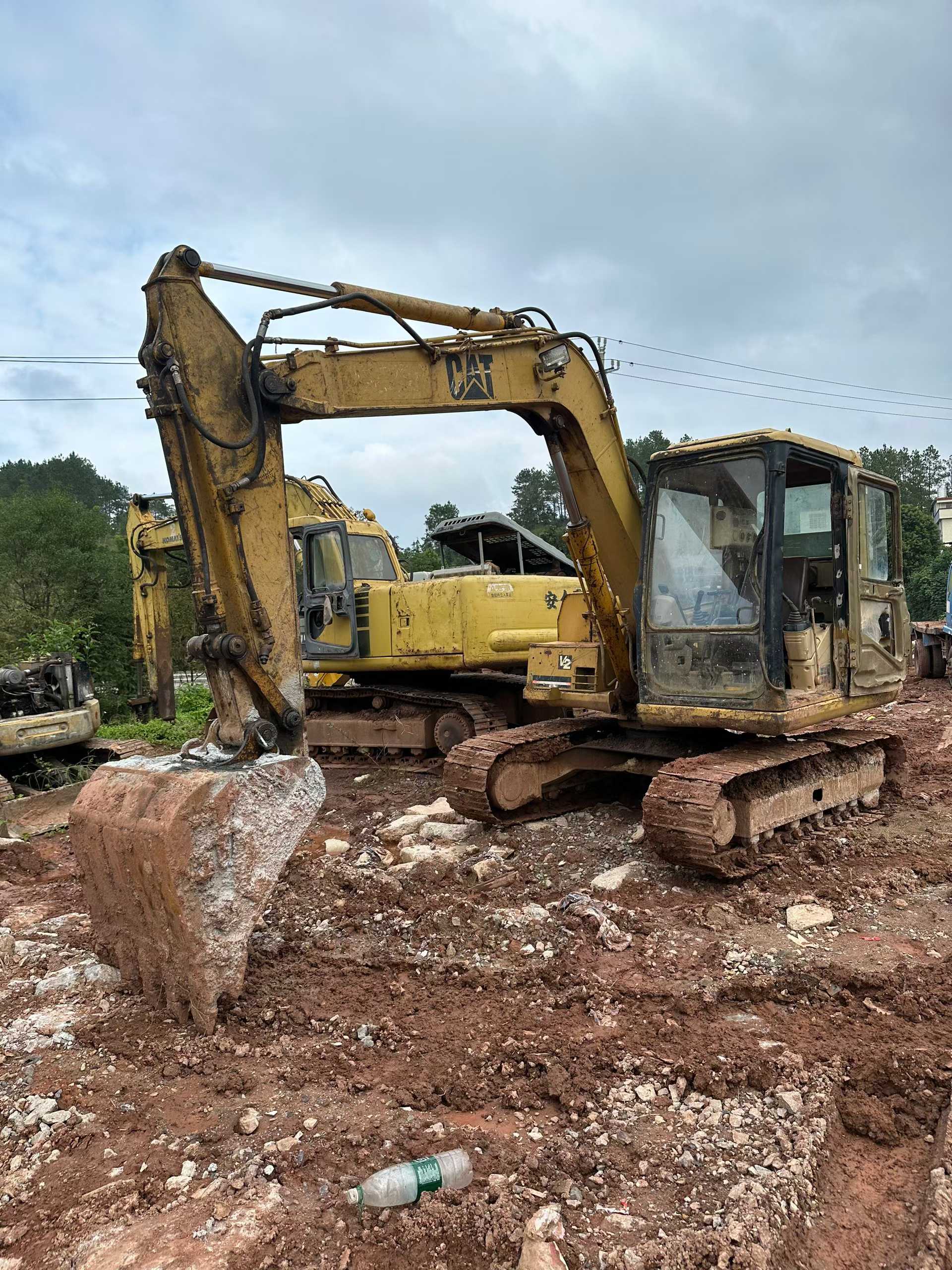 Used Caterpillar 307V2 Excavator 2016 Model / 8