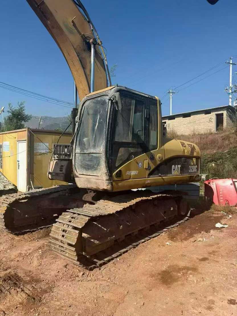 Used Caterpillar 320C Excavator 2016 Model / 2