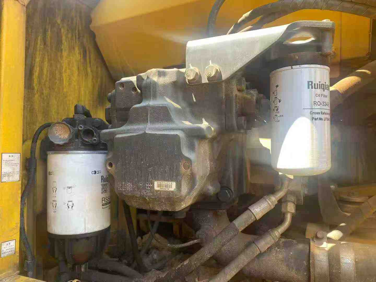 Used Komatsu PC200 Excavator 2016 Model / 2