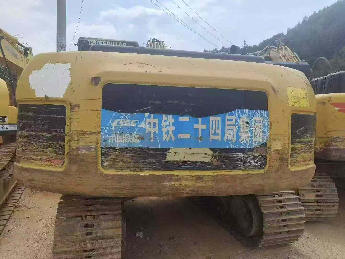 Used Caterpillar 320D Excavator 2016 Model / 3