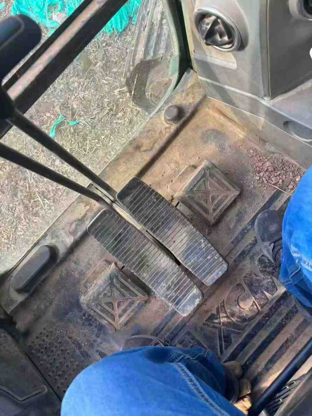 Used XCMG XE215D Excavator 2018 Model / 7