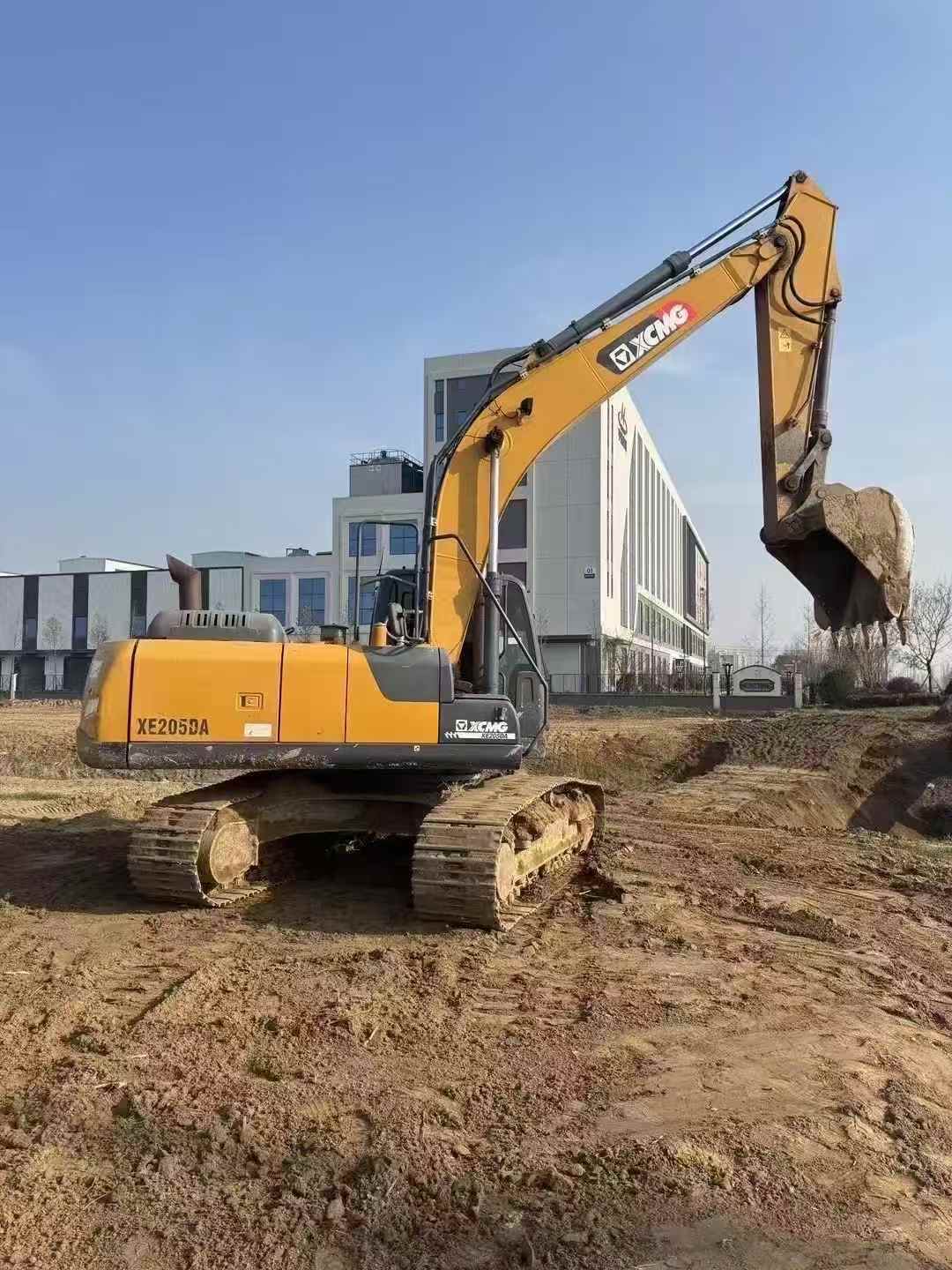 Used XCMG XE205GH Excavator 2020 Model / 7