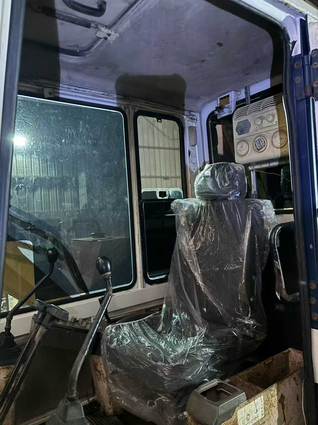 Used Komatsu PC60-6 Excavator 2016 Model / 3