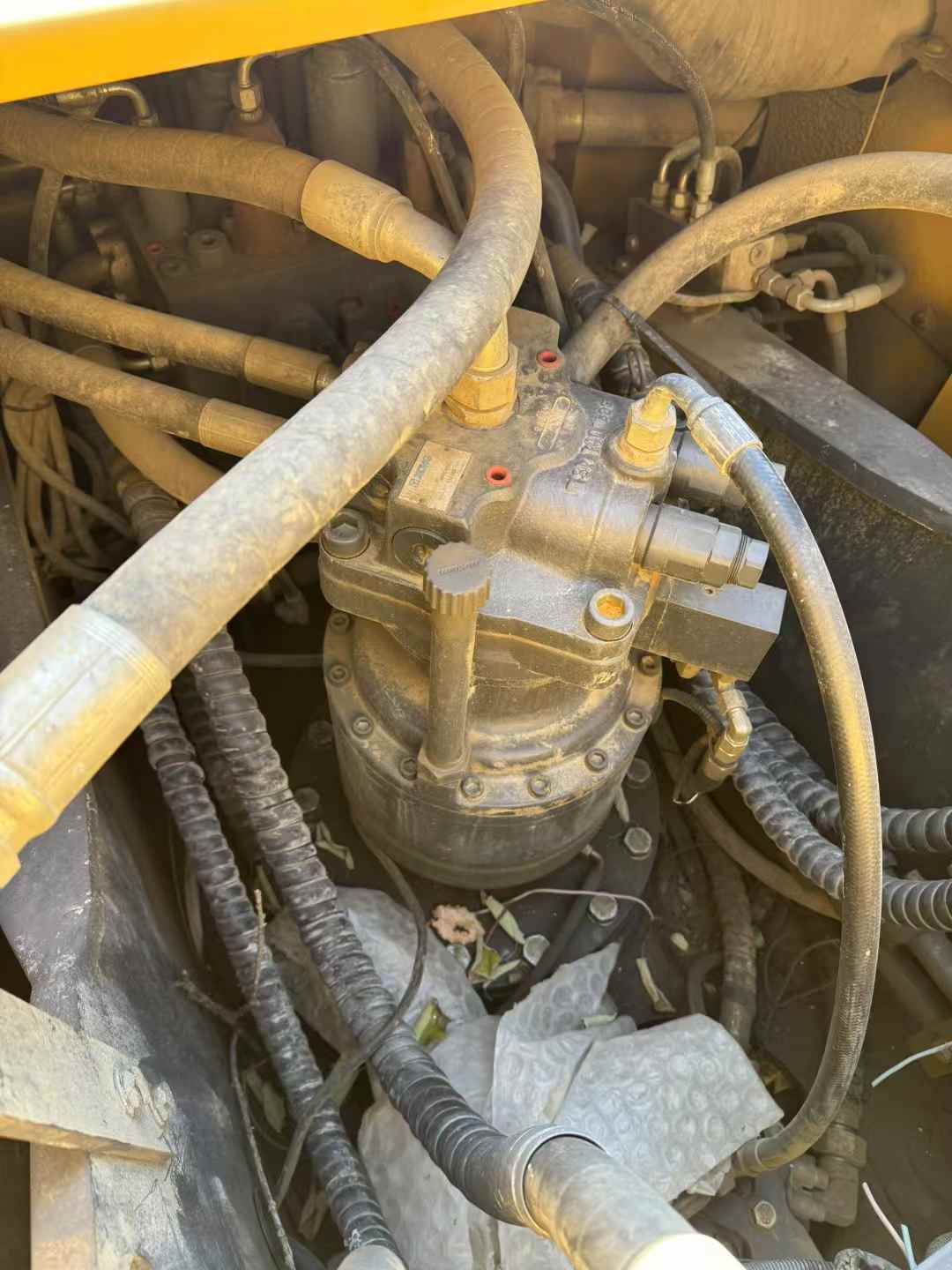 Used XCMG XE205GH Excavator 2021 Model / 5