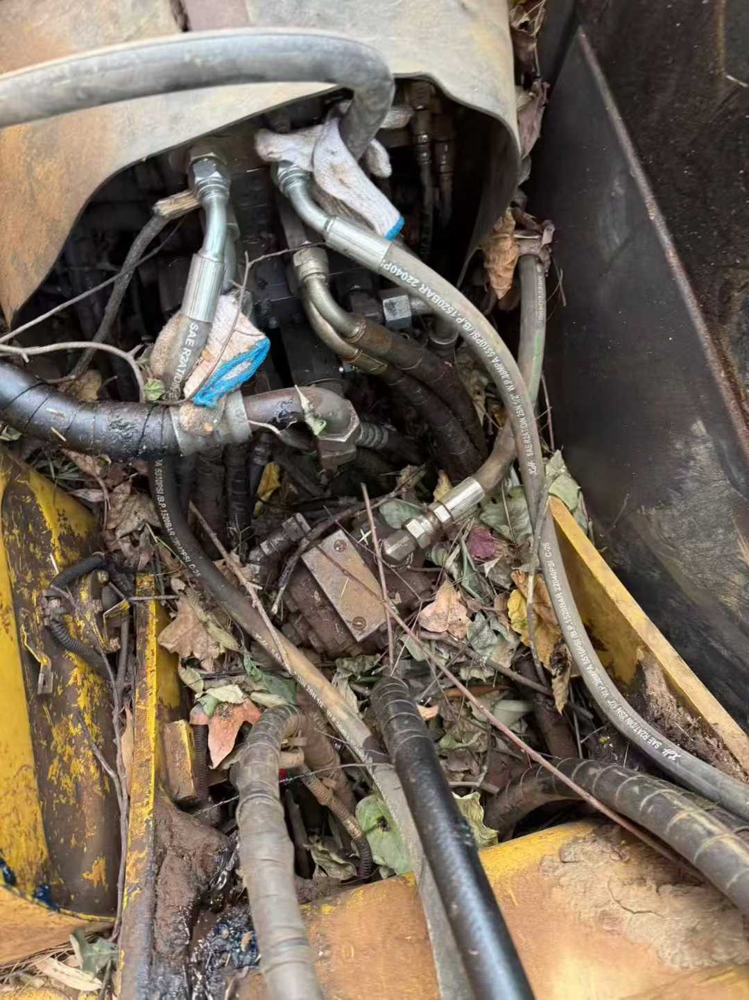 Used Komatsu PC60-8 Excavator 2011 Model / 4