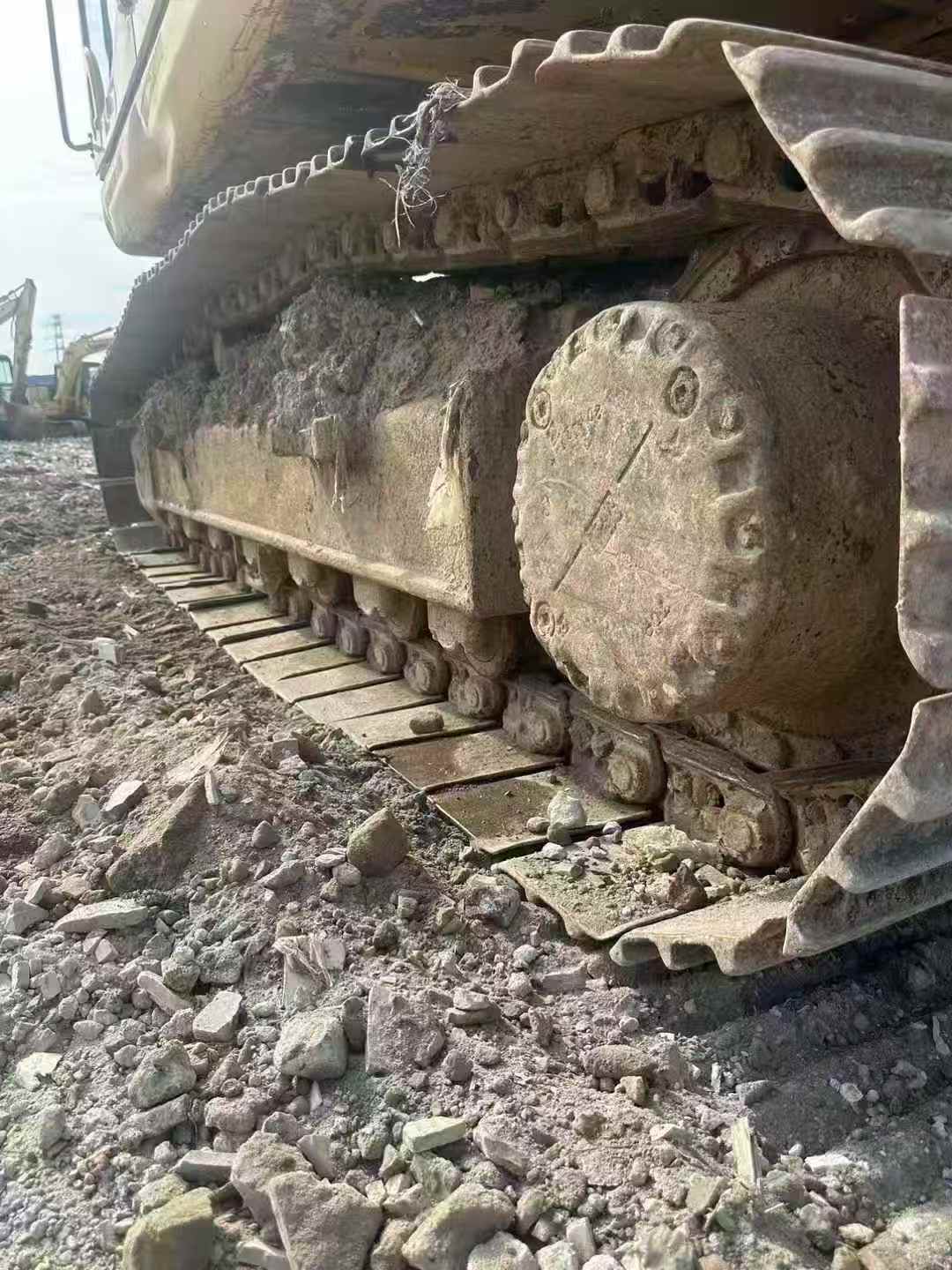 Used Komatsu PC200 Excavator 2016 Model / 7