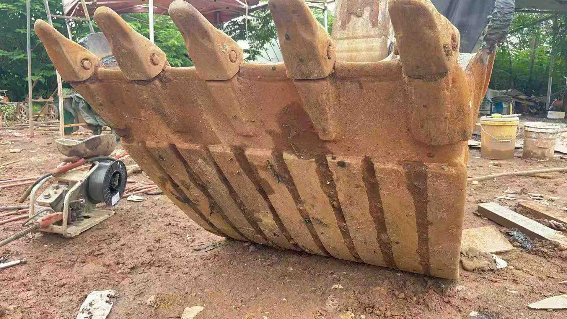 Used Hyundai R215VS Excavator 2020 Model / 9