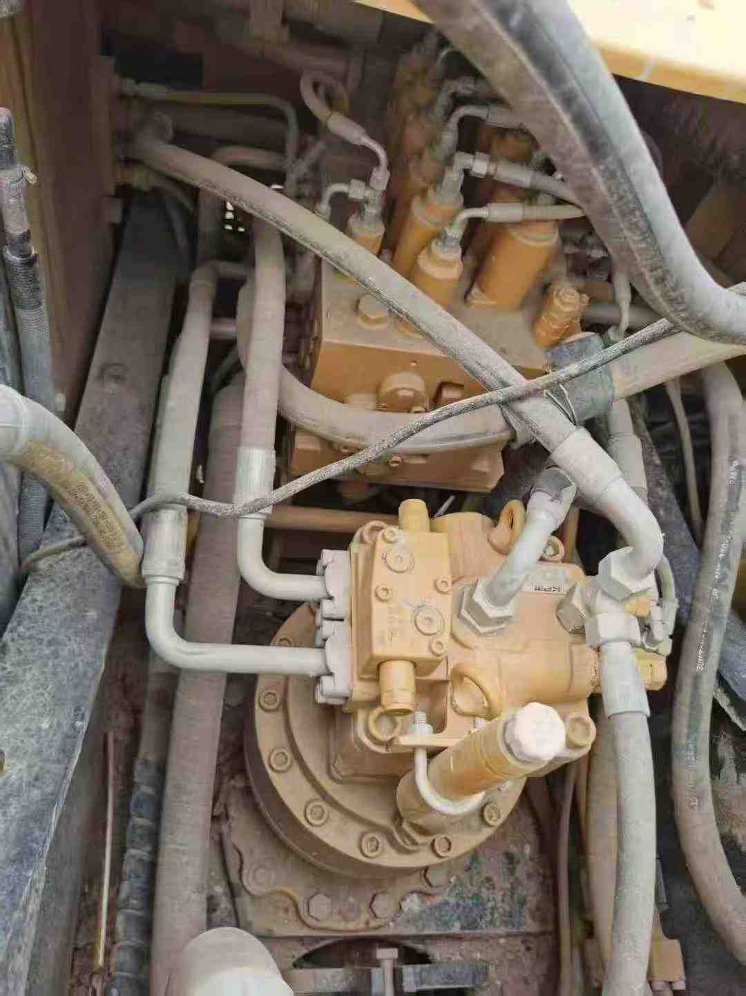 Used Sany SY215W Excavator 2020 Model / 3